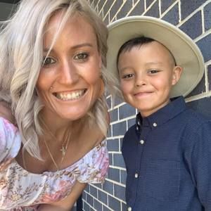 Meet your Posher, Abbey